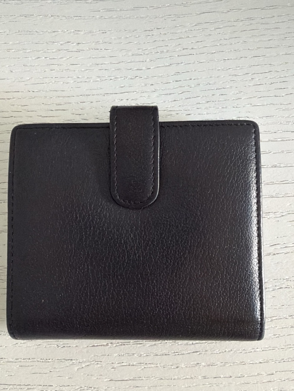 CHANEL Black Camellia Leather Small Wallet with Silver CC Accent - Picture 3 of 7